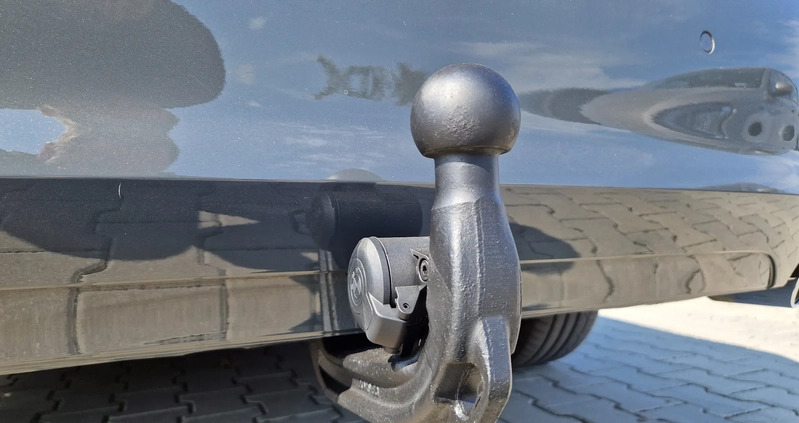 BMW Seria 3 cena 124900 przebieg: 121000, rok produkcji 2019 z Zawidów małe 277